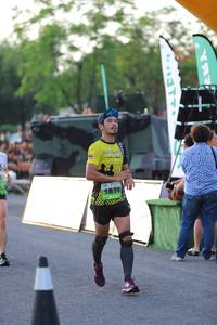 BIB: 1870
                            <button type="button" onclick="openModal(3633576)" class="btn btn-primary btn-sm float-right btn-popup" data-toggle="modal" data-target=".modal-high-quality">
                        <i class="fas fa-shopping-cart"></i> Add to Cart
                    </button>
                                            <button type="button" onclick="isThisMe(3633576, true)" class="btn btn-success btn-sm float-right btn-popup btn-isme hidden" data-toggle="tooltip" data-placement="bottom" title="นี่คือรูปของคุณใช่ไหม คลิกที่นี่เพื่อเอาเข้าอัลบั้ม">
                        <i class="fas fa-plus"></i> Add to album
                    </button>
                    <button type="button" onclick="isThisMe(3633576, false)" class="btn btn-warning btn-sm float-right btn-popup btn-isnotme hidden">
                        <i class="fas fa-ban"></i> Remove from album
                    </button>